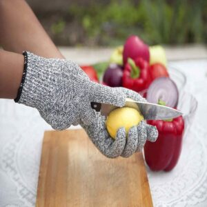 Cut-Resistant-Gloves-for-Hand-Safety